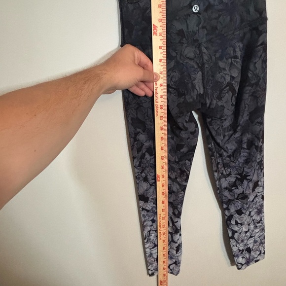 Lululemon Align Leggings 25” Floral Embossed Purple Nulu Size 4 - Picture 7 of 12